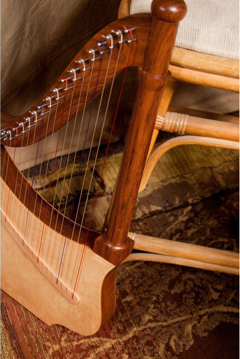 Roosebeck 22-String Lute Harp – Sheesham with Gig Bag – detail 5